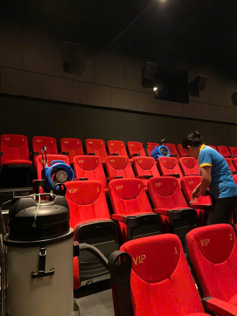 Vệ sinh Định kỳ Rạp Chiếu Phim CGV Cần Thơ