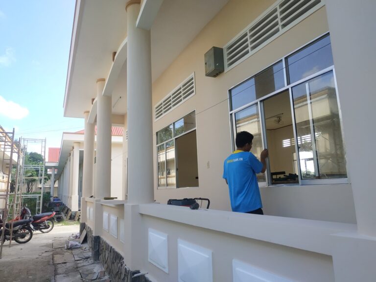 Vệ sinh Trường học và Dãy phòng phục vụ công tác đào tạo