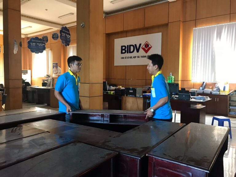 Vệ sinh Văn phòng Ngân hàng BIDV